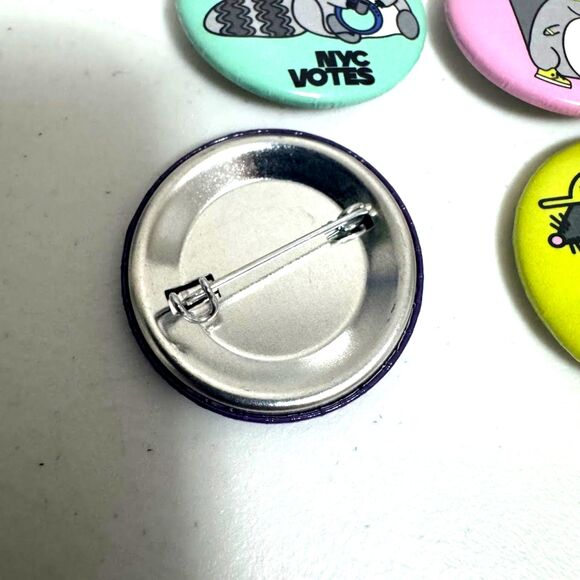 NYC Votes Collectible Pinback Set (4) 2025 New York City Mayoral Election - Picture 3 of 6